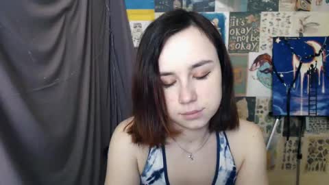 veryveryvery_shy online show from February 2025 06:28:01 AM