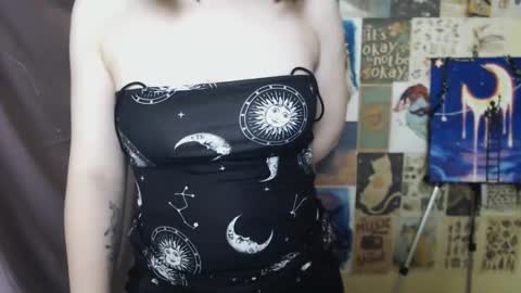 veryveryvery_shy online show from March 2025 09:34:02 AM