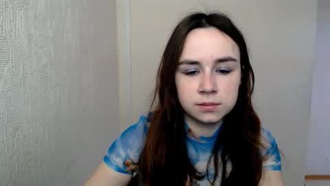 veryveryvery_shy online show from February 2026 06:44:01 AM