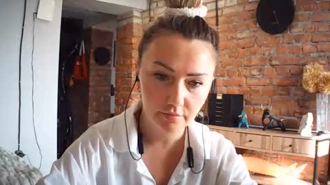 vesta x online show from August 2026 02:27:02 PM