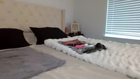 Vesta online show from April 2026 07:39:01 PM