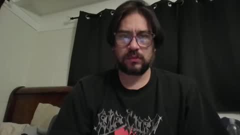 Snapshot of vesturelove chatting on November 2025 08:16:02 AM vesturelove online show from November 2025 08:16:02 AM