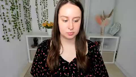 Snapshot of via_lattea_ chatting on June 2026 12:55:01 PM Camilla online show from June 2026 12:55:01 PM