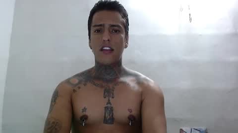 Snapshot of vicctorzc chatting on February 2026 08:16:02 PM Victor cardenas online show from February 2026 08:16:02 PM