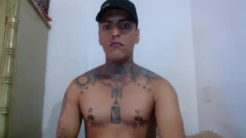 Snapshot of vicctorzc chatting on March 2026 09:09:02 PM Victor cardenas online show from March 2026 09:09:02 PM