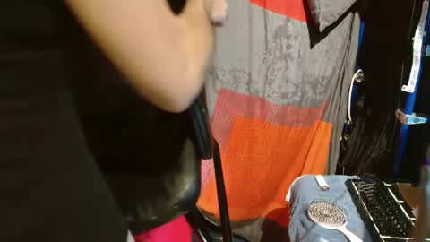 Snapshot of vicesana chatting on October 2025 06:49:01 AM vices online show from October 2025 06:49:01 AM