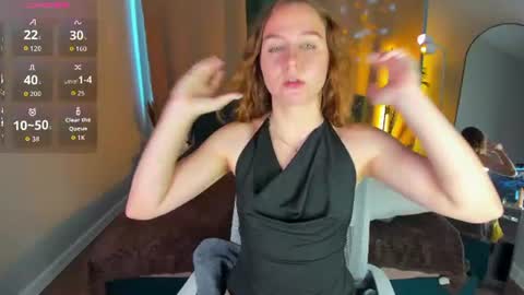 Snapshot of vicki_milles chatting on August 2026 09:01:02 AM vicki_milles online show from August 2026 09:01:02 AM