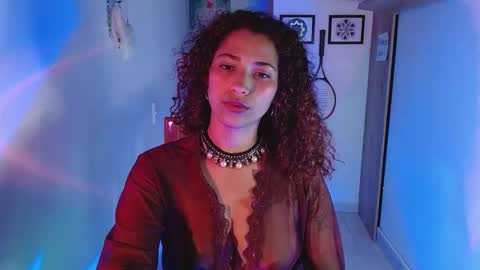 Snapshot of vicky_crazy chatting on December 2024 04:06:01 AM Vicky  online show from December 2024 04:06:01 AM