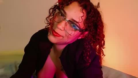 Snapshot of vicky_crazy chatting on January 2025 03:15:02 AM Vicky  online show from January 2025 03:15:02 AM