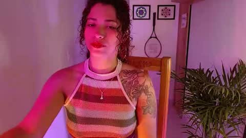 Snapshot of vicky_crazy chatting on January 2025 12:26:02 PM Vicky  online show from January 2025 12:26:02 PM