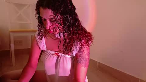 Snapshot of vicky_crazy chatting on January 2025 02:36:01 PM Vicky  online show from January 2025 02:36:01 PM