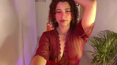 Snapshot of vicky_crazy chatting on February 2025 05:58:01 PM Vicky  online show from February 2025 05:58:01 PM