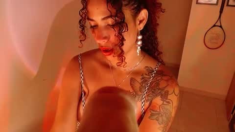 Snapshot of vicky_crazy chatting on February 2025 12:00:02 AM Vicky  online show from February 2025 12:00:02 AM