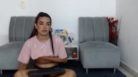 vickyxdany online show from January 2025 05:30:01 PM