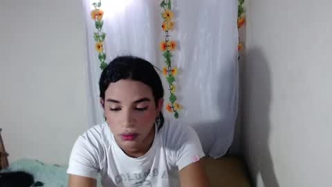 vickyxdany online show from April 2026 09:10:02 PM