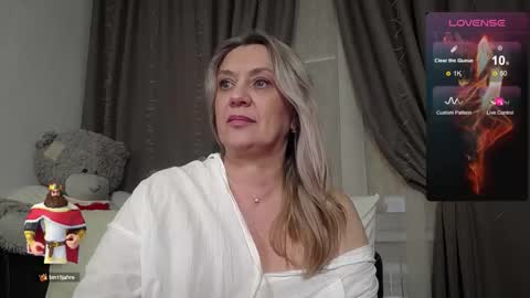 victoria50 online show from October 2025 05:39:02 AM