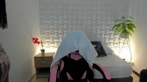 victoria online show from March 2026 08:48:01 PM