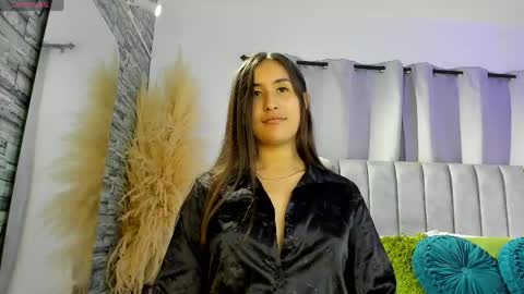 Snapshot of victoria_2433 chatting on May 2026 08:03:01 PM Victoria online show from May 2026 08:03:01 PM