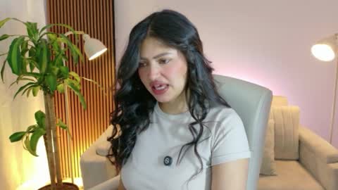 victoria online show from April 2026 01:46:01 PM