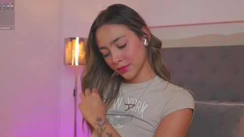         online show from January 2025 12:37:02 PM