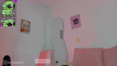 Snapshot of victoria_alien chatting on May 2026 03:22:02 PM Victoria independent model online show from May 2026 03:22:02 PM