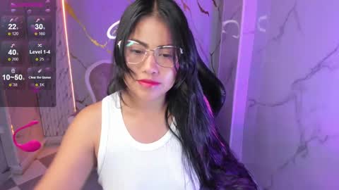 victoria_b_ online show from September 2025 08:47:02 PM