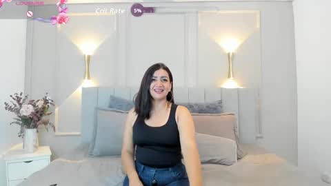 victoria  online show from December 2025 07:29:02 PM