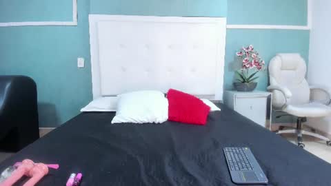    online show from June 2026 01:37:02 PM