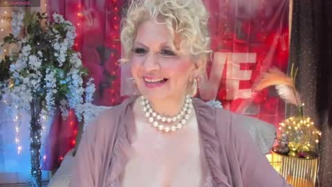 diorvictoria9 online show from April 2026 05:17:02 PM