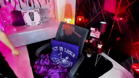 victoria_floyd1 online show from July 2026 11:37:02 PM