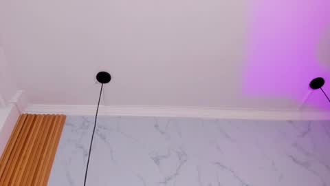  Victoria Lozano  online show from February 2025 04:04:02 PM