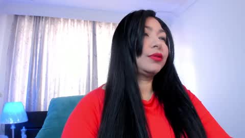 Snapshot of victoria_kim_lee chatting on May 2026 12:43:02 PM Victoria online show from May 2026 12:43:02 PM