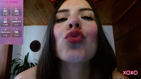VICTORIA MARTELO online show from December 2024 04:06:01 PM