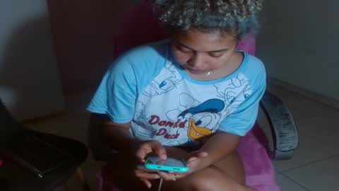 VICKY online show from December 2024 05:21:02 PM