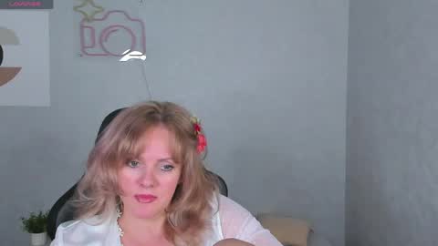 Victoria My schedule for the week 2 GMT 3am-9am TuWeThFrSa online show from April 2026 02:51:02 AM