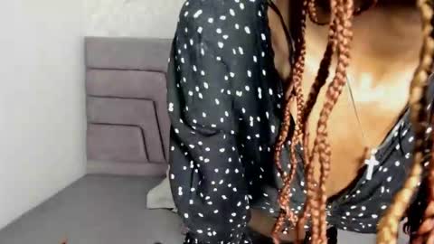 Vicky  online show from October 2025 07:26:02 PM