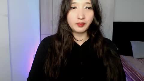 Victoria online show from October 2025 09:04:02 PM