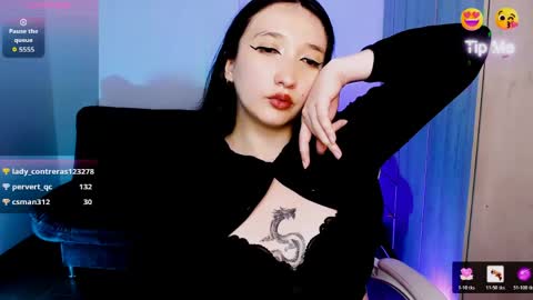 Victoria online show from April 2026 09:39:33 PM