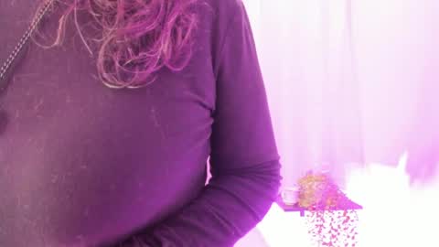 victoriaa_anderson_ online show from April 2026 02:42:01 PM
