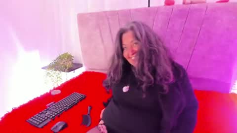 Snapshot of victoriaa_anderson_ chatting on May 2026 03:51:02 PM victoriaa_anderson_ online show from May 2026 03:51:02 PM