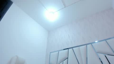 Victoria Sofia online show from November 2025 07:24:01 PM