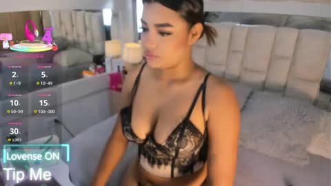 Snapshot of victoriaagray chatting on October 2025 11:08:02 AM VICTORIA online show from October 2025 11:08:02 AM