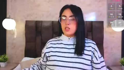Snapshot of victoriaandrade chatting on June 2026 12:25:02 PM Victoria Andrade online show from June 2026 12:25:02 PM