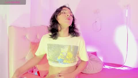 Victoria online show from November 2025 06:58:02 AM