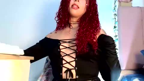 Victoria online show from November 2025 12:57:02 AM