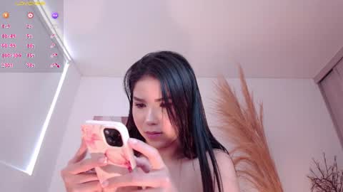 Snapshot of victorialeia chatting on June 2026 09:46:01 PM Victoria online show from June 2026 09:46:01 PM