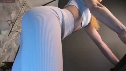 Victoria online show from April 2026 06:05:02 AM