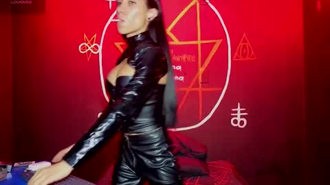 Snapshot of victoriavampire666 chatting on September 2025 06:53:02 PM Victoria Vampire online show from September 2025 06:53:02 PM