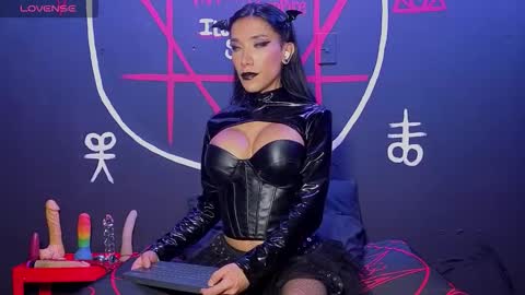 Snapshot of victoriavampire666 chatting on September 2025 09:38:02 PM Victoria Vampire online show from September 2025 09:38:02 PM