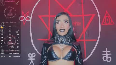 Snapshot of victoriavampire666 chatting on October 2025 06:28:01 AM Victoria Vampire online show from October 2025 06:28:01 AM